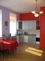 Virtuv�je rasite vis� Jums reikaling� �rang�.